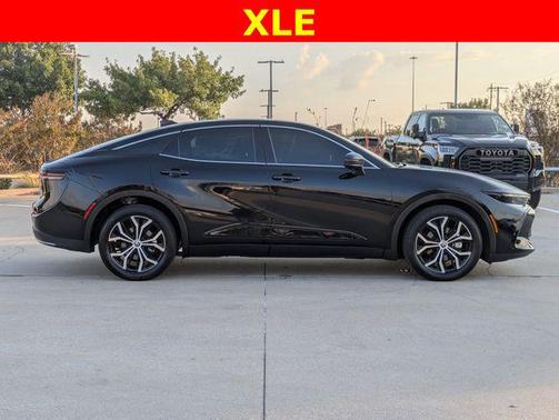 2024 Toyota Crown XLE