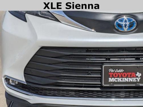 2024 Toyota Sienna XLE