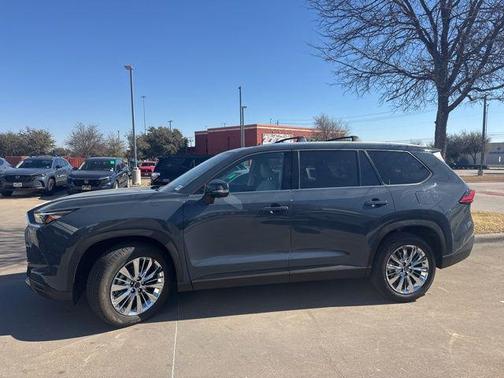 2024 Toyota Grand Highlander Platinum