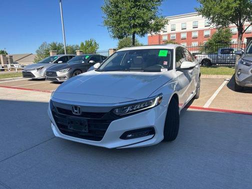 Platinum White Pearl 2020 Honda Accord EX-L 1.5T