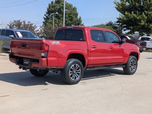 2019 Toyota Tacoma SR