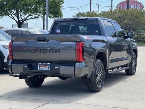 2025 Toyota Tundra SR5