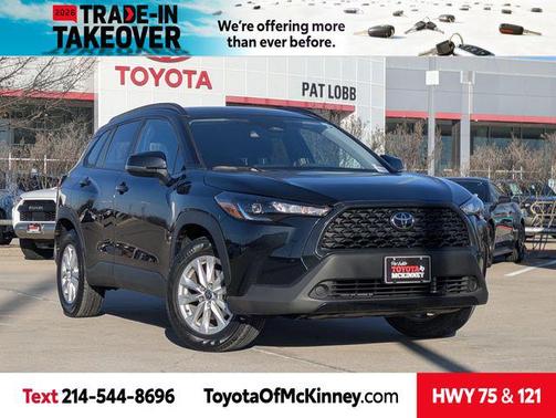 2024 Toyota Corolla Cross LE