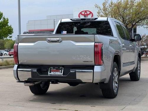2025 Toyota Tundra Hybrid 1794 Edition