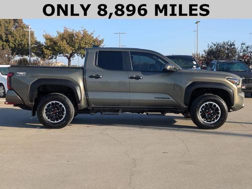 2024 Toyota Tacoma TRD Off Road