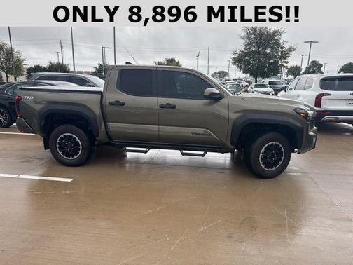 2024 Toyota Tacoma TRD Off Road