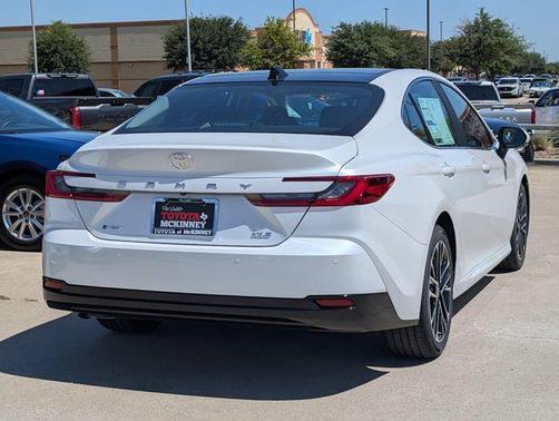 2025 Toyota Camry XLE