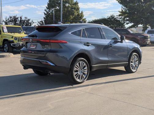 2023 Toyota Venza XLE