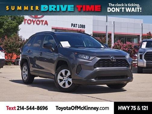 2020 Toyota RAV4 LE