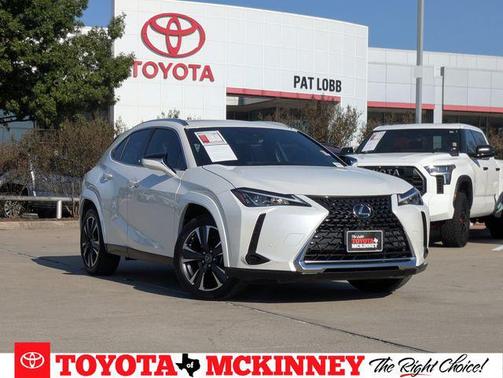 2022 Lexus UX 200 Base