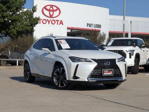 2022 Lexus UX 200 Base