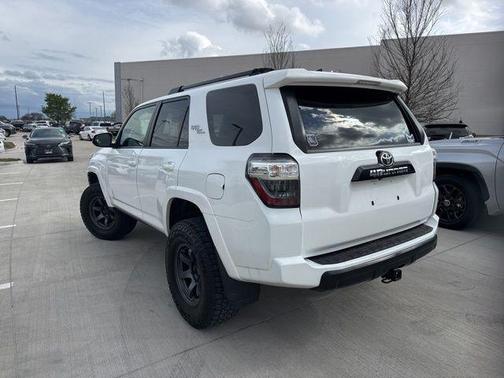 2022 Toyota 4Runner TRD Off Road