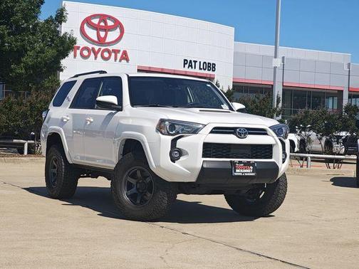 2022 Toyota 4Runner TRD Off Road
