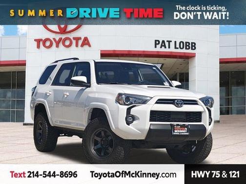 2022 Toyota 4Runner TRD Off Road