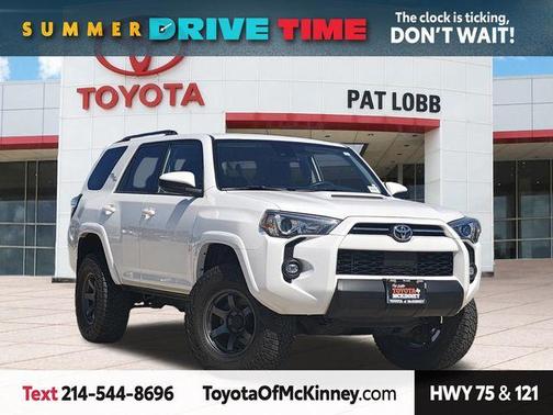 2022 Toyota 4Runner TRD Off Road