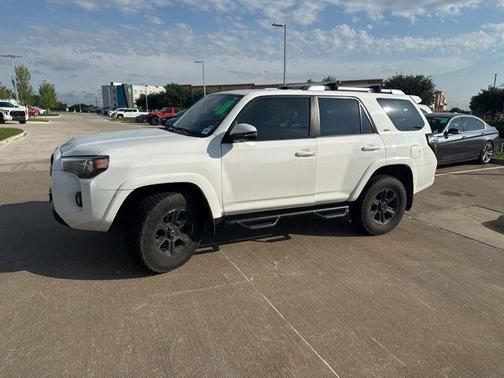 2017 Toyota 4Runner SR5 Premium