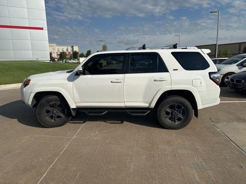 2017 Toyota 4Runner SR5 Premium