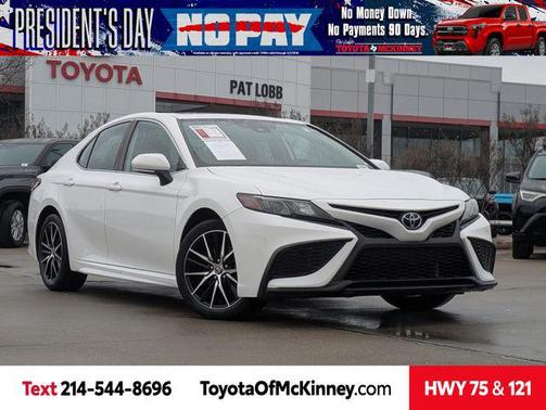 2024 Toyota Camry SE