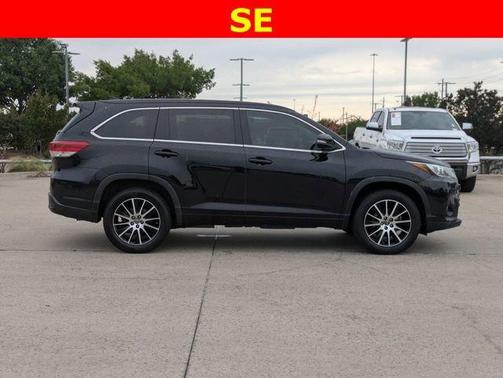 2018 Toyota Highlander SE