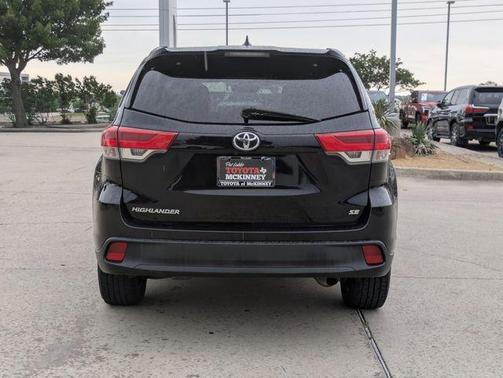 2018 Toyota Highlander SE