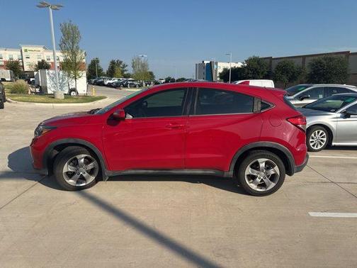 2017 Honda HR-V LX