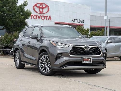 2022 Toyota Highlander Platinum