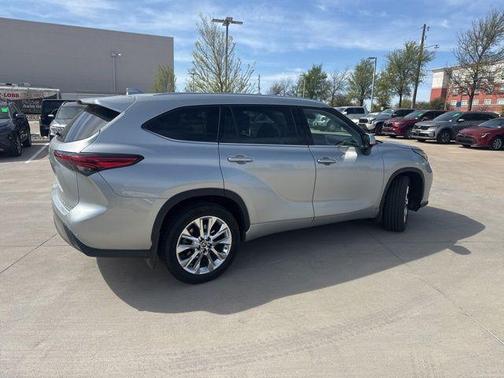 2023 Toyota Highlander Limited
