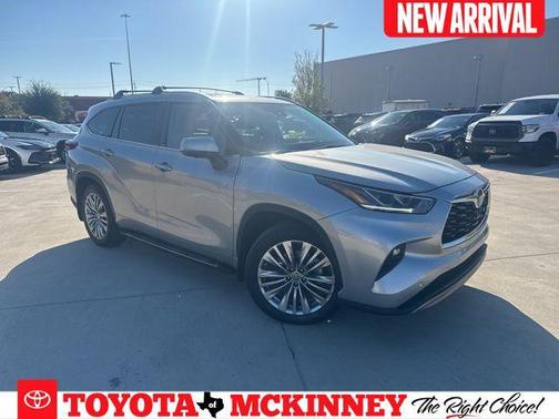 2024 Toyota Highlander Platinum