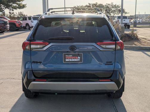 2024 Toyota RAV4 Hybrid SE