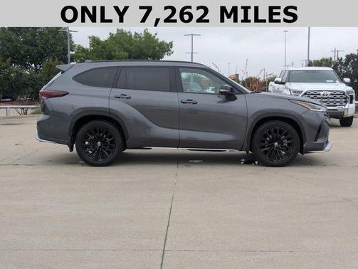2024 Toyota Highlander XSE