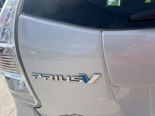 2012 Toyota Prius v Two