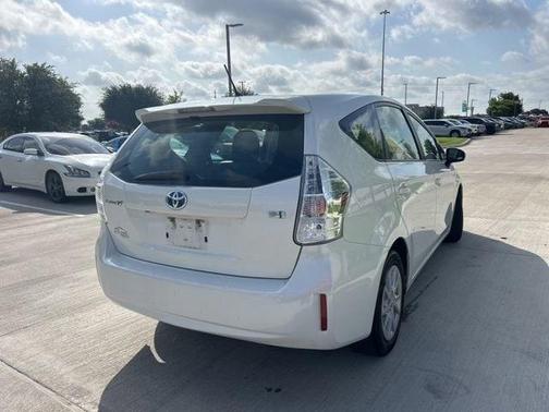 2012 Toyota Prius v Two