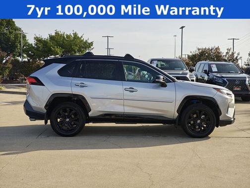 2024 Toyota RAV4 Hybrid SE