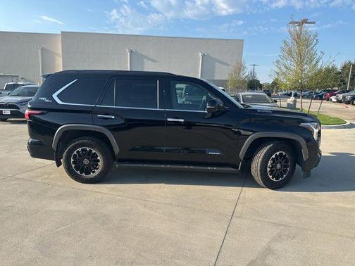 2023 Toyota Sequoia Limited