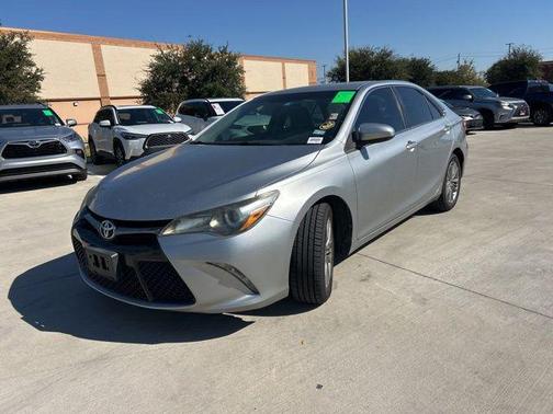2015 Toyota Camry SE