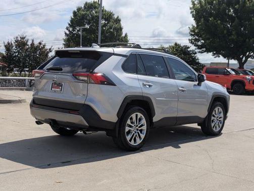 2024 Toyota RAV4 Limited