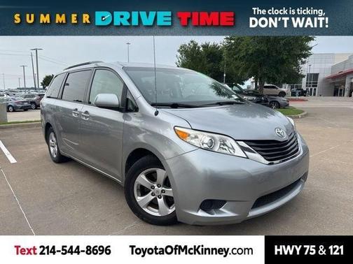 2013 Toyota Sienna LE