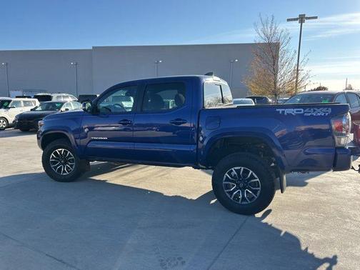 2022 Toyota Tacoma TRD Sport