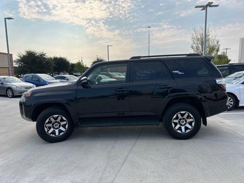 2024 Toyota 4Runner TRD Off Road Premium