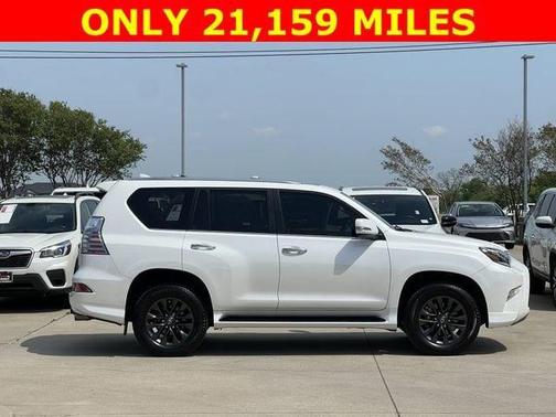 2023 Lexus GX 460 Base