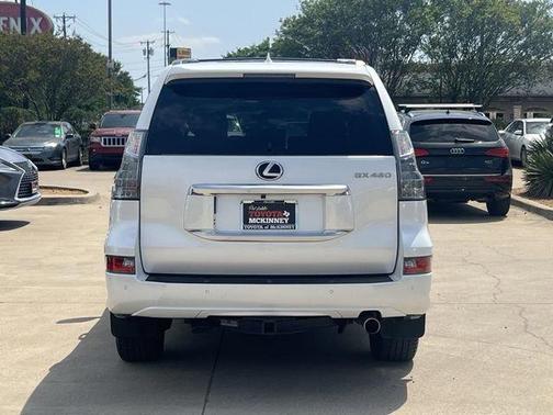 2023 Lexus GX 460 Base