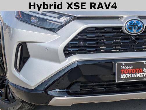 2024 Toyota RAV4 Hybrid SE