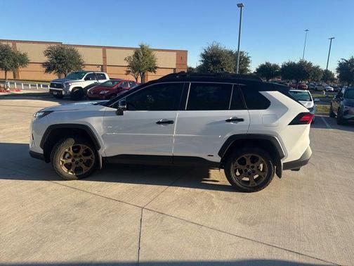 2024 Toyota RAV4 Hybrid Woodland Edition