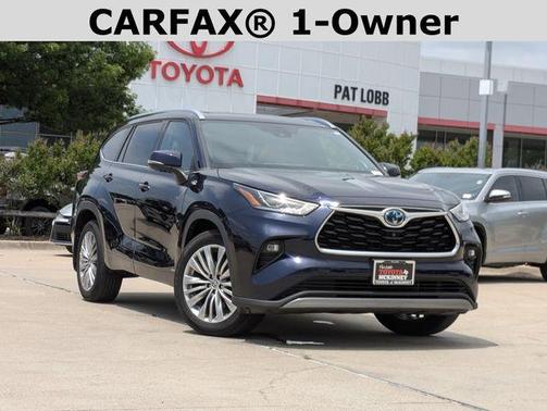 2023 Toyota Highlander Hybrid Platinum