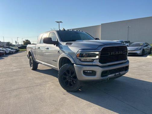 2020 RAM 2500 Laramie Mega Cab 4X4 6'4' Box