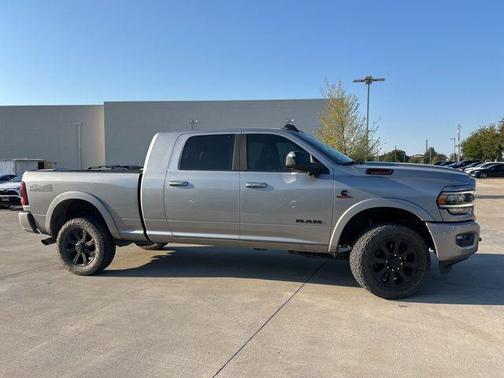 2020 RAM 2500 Laramie Mega Cab 4X4 6'4' Box