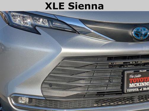 2021 Toyota Sienna XLE 7 Passenger
