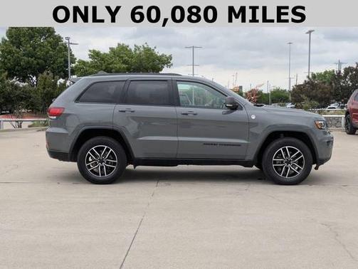 2020 Jeep Grand Cherokee Trailhawk