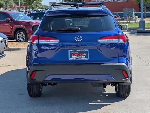 2025 Toyota Corolla Cross LE