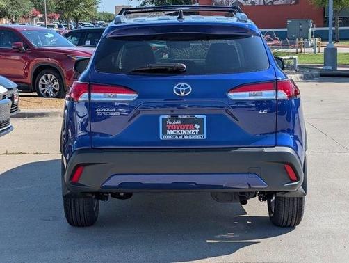 2025 Toyota Corolla Cross LE